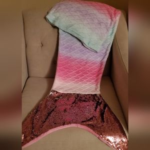 Mermaid tail blanket in pink/multi color